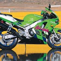 KAWASAKI ZX6R ricambi vari