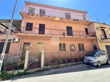 4 LOCALI A PALERMO