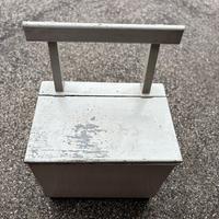 Cassetta porta attrezzi in legno –  porta legna
