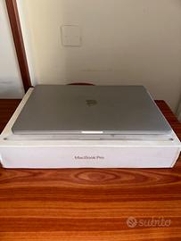MACBOOK  PRO 16“ 2019