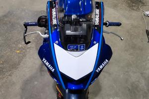 yamaha r7 