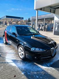 alfa 147 con gancio traino