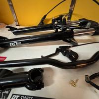 Bici Rockrider explore 50 componentistica