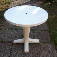 Tavolo da giardino rotondo bianco