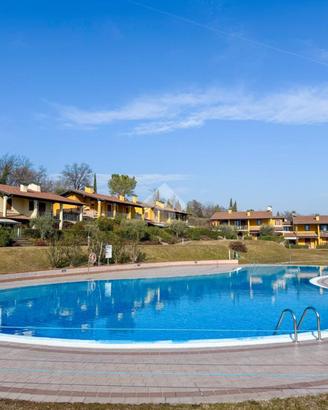 3 LOCALI A PADENGHE SUL GARDA