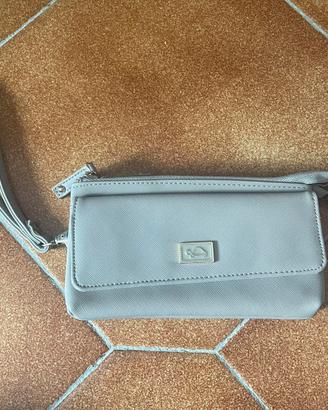 portafoglio pochette con laccetto da polso