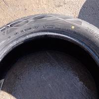 Gomme Continental  215/55/17