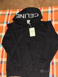Felpa Céline  nera con zip e cappuccio.