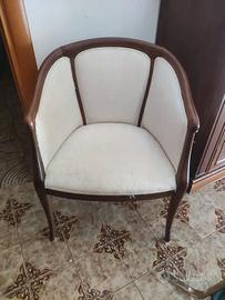 Poltroncina poltrona pozzetto imbottita