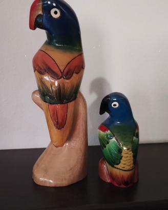 2 Pappagalli in legno 