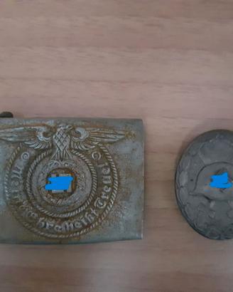 Militaria- lotto Fibbia e Distintivo