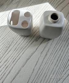 Porta spazzolino e porta sapone bianco