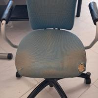 SEDIA A ROTELLE BASCULANTE PER SCRIVANIA