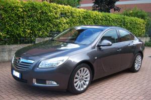 Opel Insignia 1.6 Turbo benz, 180 CV 4 porte Cosmo