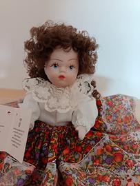 bambolina capodimonte con certificato 
