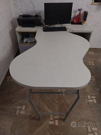 Scrivania professionale