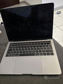 MacBook Pro 13” 2019 8GB RAM, 128gb ssd