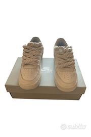 Nike Air Force 1 bianca con lacci chunky – n. 38,5