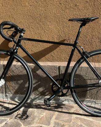 Bici single speed nera - ruota fixed/libera