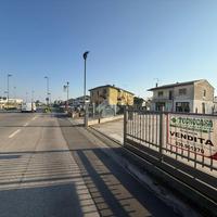 NEGOZIO A CASTIGLIONE DELLE STIVIERE