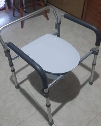 Sedia comoda anziani o diversamente abili