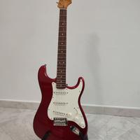 Squier Stratocaster Classic Vibe 60 Fender e altro