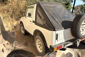 Suzuki Santana SJ410 Cabrio DeLuxe