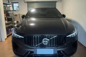 VOLVO XC60 IBRIDA – ANNO 2022-Autocarro
