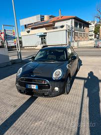 Mini Cooper SD 5 porte 170 cv