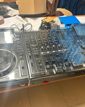 Comsole pioneer coppia cdj3000 e mixer Djm-A9