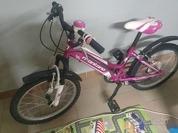 Bicicletta bambina Montana 