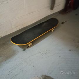 Skateboard