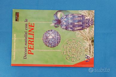 Decori natalizi con le perline