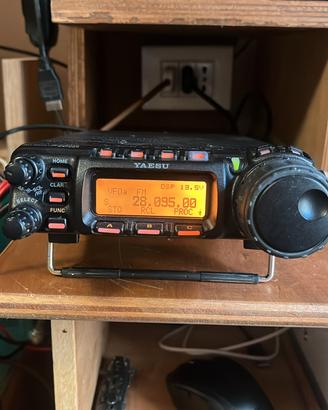 RXTX YAESU FT 857D + FC 50. AT