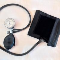 Misuratore pressione manuale vintage