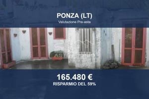 Immobile in asta di 94 m² a Ponza