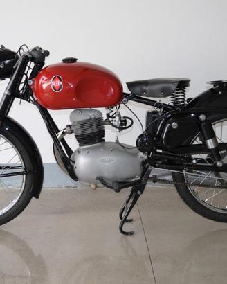 Gilera 150 GRANTURISMO