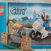 LEGO City Police Transport 60043 due set