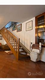 montascale a poltroncina per scale dritte