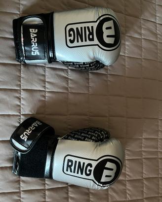 attrezzatura kickbox
