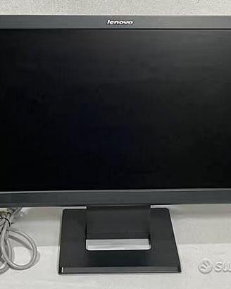 2 Monitor Pc, con tastiera e mouse, in permuta