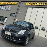 SUZUKI SWIFT per ricambi usati M13A