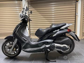 Piaggio Beverly 500