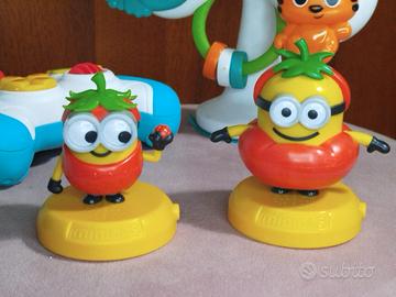 Lotto 2 Personaggi Minions Fragola e Pomodoro