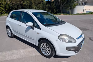 Fiat Punto EVO del 2011 con impianto GPL