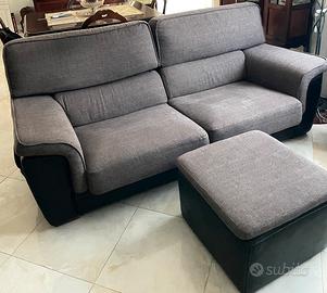 2 Divani. 2posti,3posti e 2pouf