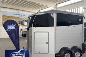 HBX 506 Ifor Williams