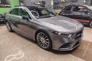 PROMO: Mercedes-benz A 200 d Automatic Premium Plu
