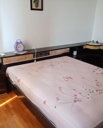 camera da letto matrimoniale con armadio