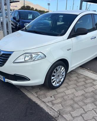 Lancia Ypsilon 1.3 MJT 16V 95 CV 5 porte S&S Gold